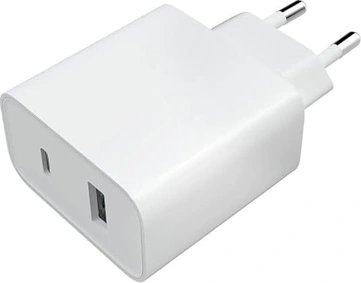 Xiaomi 33W Turbo Charger white